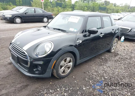 2020 Mini Hardtop Cooper из США, поврежденный, VIN WMWXU7C04L2L58635